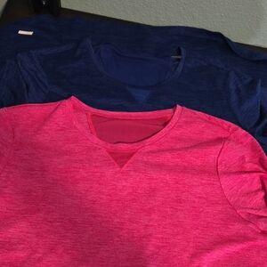 Women's Pink V-Neck Top